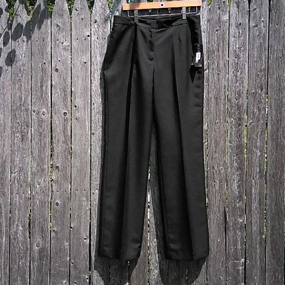 NWT Le Suit Separates women's black size 6